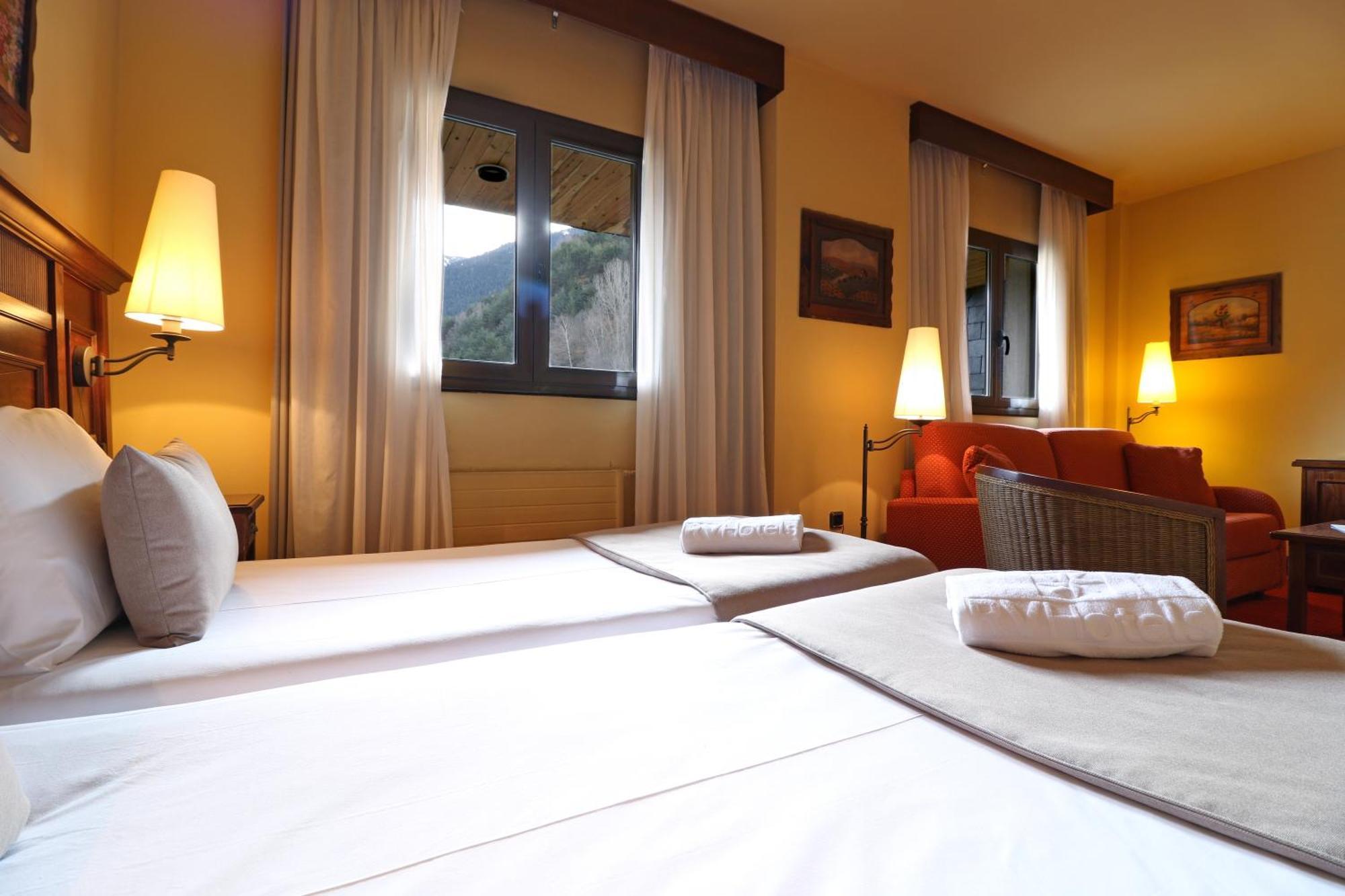 Rvhotels Tuca Vielha Ngoại thất bức ảnh